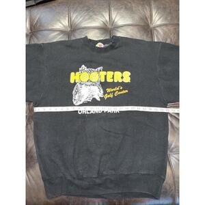 Vintage 90’s Hooters Sweatshirt Black Orland Park XL